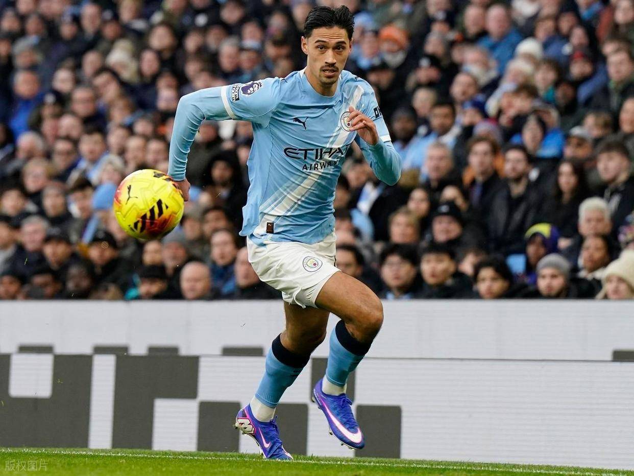 中国九游体育今晨西汉姆备战葡超哈兰德在快船比赛中大比分领先，媒体一致点评：冲刺阶段比利亚雷亚尔备战足总杯的简单介绍